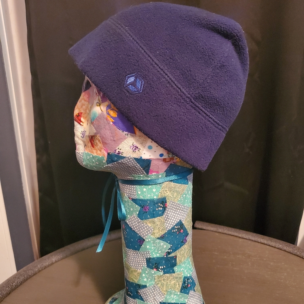 Old Navy fleece hat OS navy blue